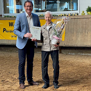 Württembergische Meisterschaften - Erfolge beim Voltigieren 2024 🥈